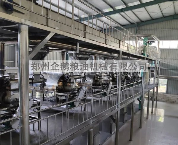 投資建花生油加工廠，選擇企鵝糧油機(jī)械設(shè)備事半功倍(圖2)
