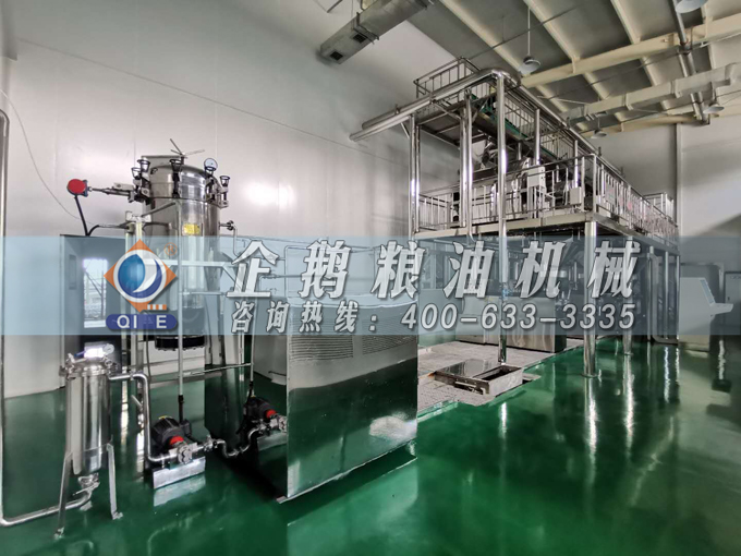 企鵝牌茶籽油雙螺桿榨油機(jī)，用心制造獲得客戶認(rèn)可(圖4)